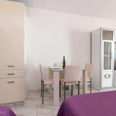 Park Santiago Iii 165 - Studio Ground Floor With Pool View Playa de las Américas